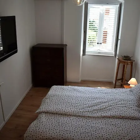 Semesterbostad Kukura House Vis